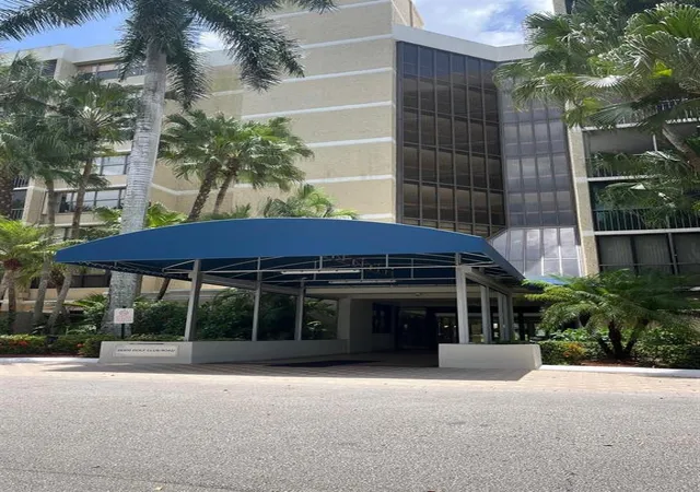 Photo 3 of Condo for sale at 16300 Golf Clb Rd #114, Weston, FL 33326 | MLS# B26079068 | Listing updated on 2026-10-10
