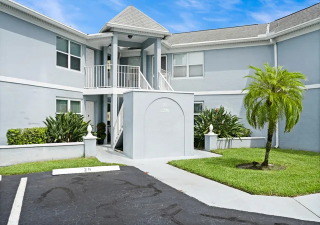 Photo 3 of Condo for sale at 3290 Se Aster Ln #D158, Stuart, FL 34994 | MLS# B26079084 | Listing updated on 2026-10-07