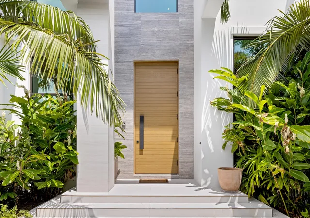 Photo 2 of Mansion for sale at 735 W Fern Dr, Boca Raton, FL 33432 | MLS# B26079128 | Listing updated on 2026-09-24
