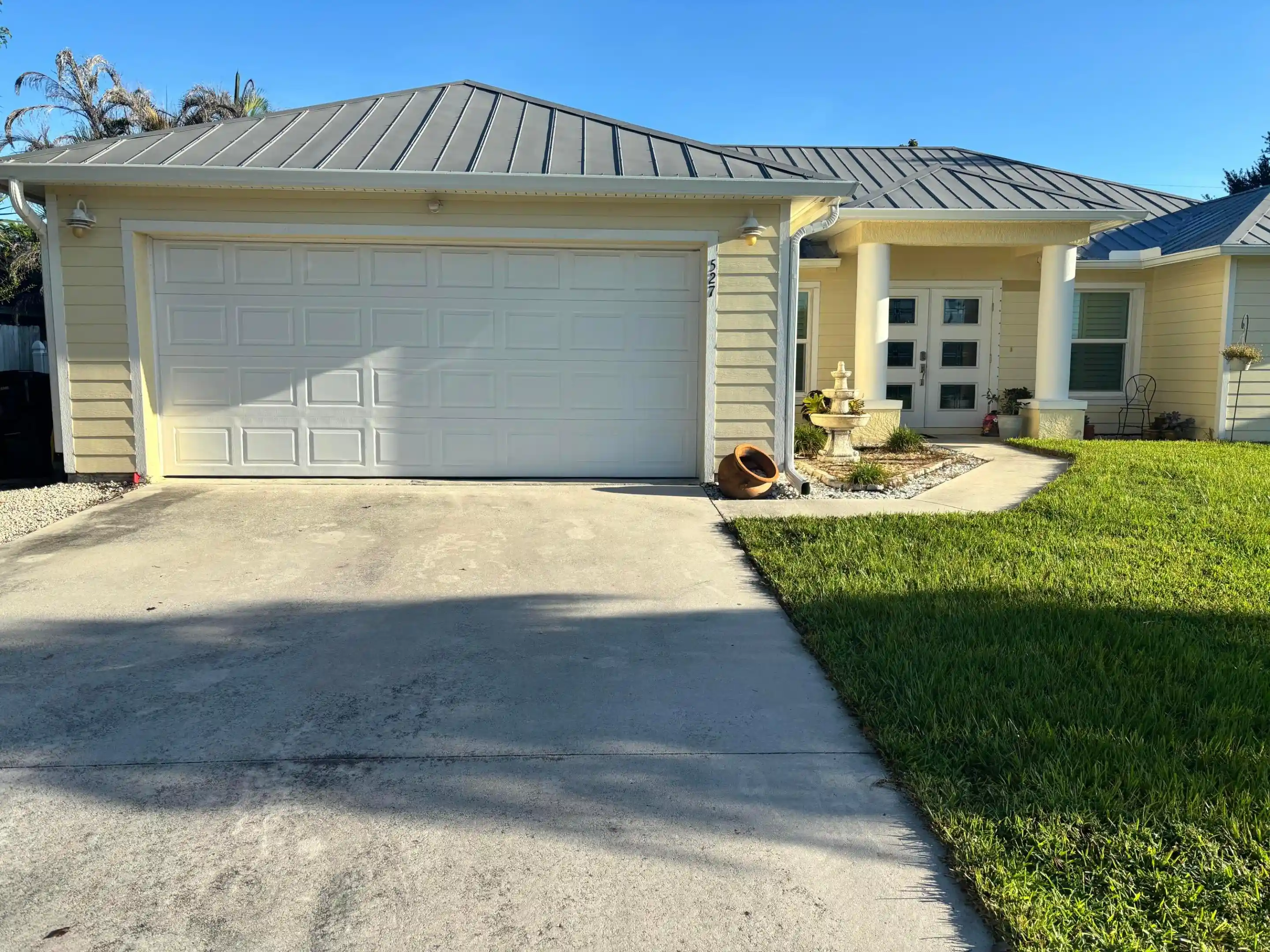 Photo 1 of Single family home for sale at 527 Nw Avon Ave, Port Saint Lucie, FL 34983 | MLS# B26079148 | Listing updated on 2026-10-30