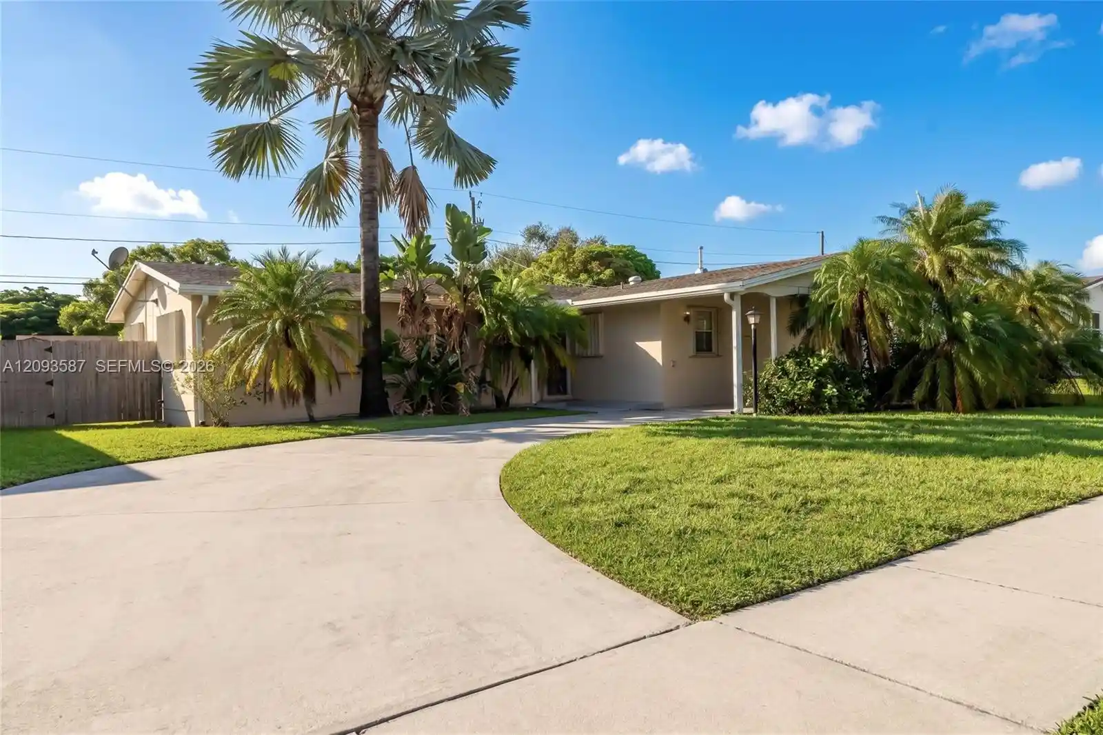 Photo 1 of Single family home for sale at 16020 Sw 97th Court, Miami, FL 33157 | MLS# A12093587 | Listing updated on 2026-10-27
