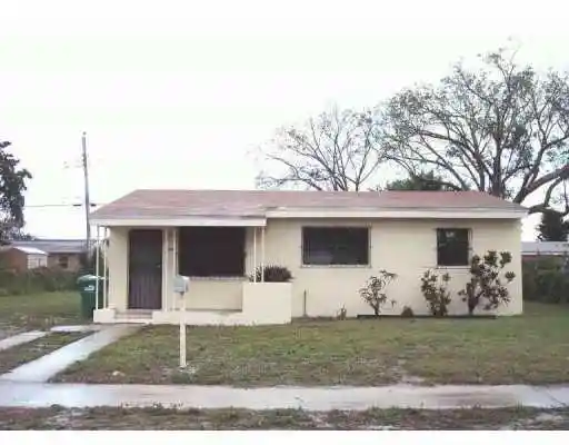 Photo 1 of Single family home for sale at 2821 Nw 171st Street, Miami Gardens, FL 33056 | MLS# B26079182 | Listing updated on 2026-10-27