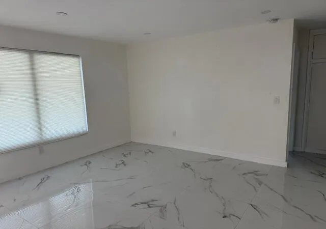 Photo 3 of Sale Pending at 4461 Sw 34th Drive, Fort Lauderdale, FL 33312 | MLS# B26079305 | Listing updated on 2026-10-10