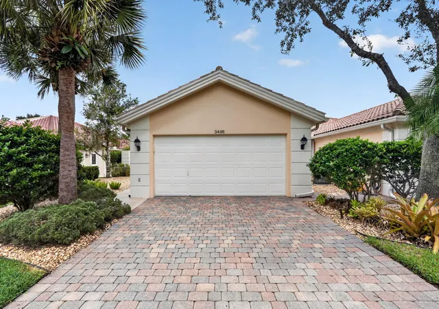 Photo 3 of Single family home for sale at 3446 Se Glacier Ter, Hobe Sound, FL 33455 | MLS# B26079313 | Listing updated on 2026-10-09