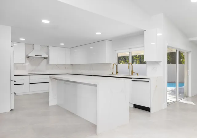 Photo 1 of Mansion for sale at 7134 San Sebastian Dr, Boca Raton, FL 33433 | MLS# B26079357 | Listing updated on 2026-10-10