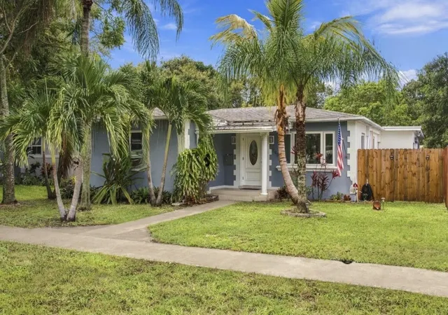 Photo 2 of Single family home for sale at 245 Sw 5th Street, Dania, FL 33004 | MLS# B26079373 | Listing updated on 2026-10-10