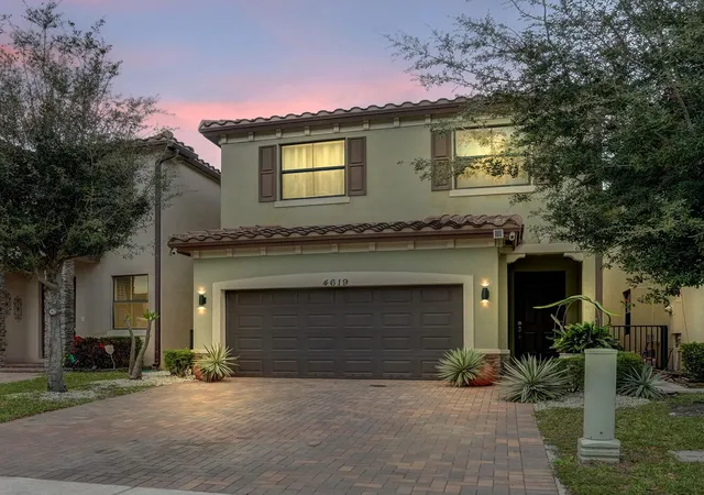 Photo 2 of Single family home for sale at 4619 Nw 59th Street, Fort Lauderdale, FL 33319 | MLS# B26079406 | Listing updated on 2026-10-10
