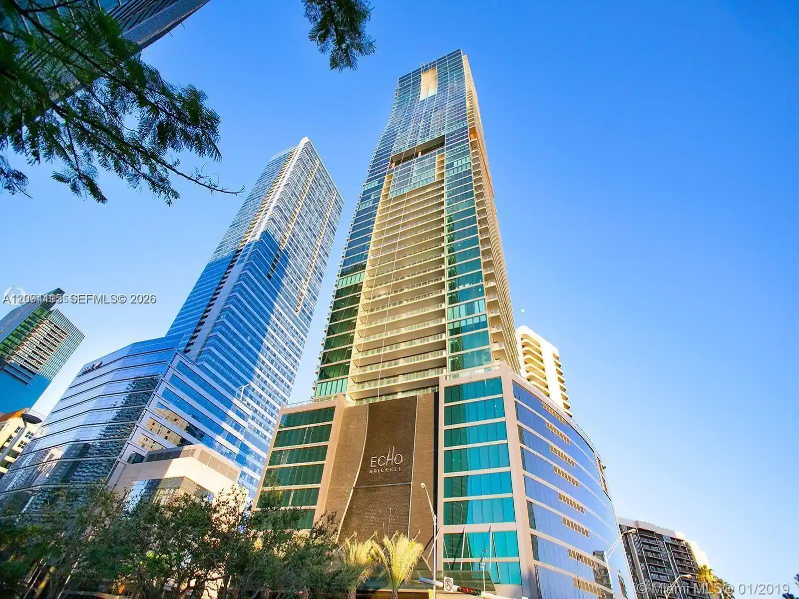 Listing Photo 1 - Condo for sale in Echo Brickell located at 1451 Brickell Ave, Miami, FL 33131 - Unit #1002