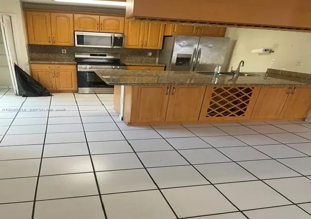 Photo 4 of Single family home for sale at (Undisclosed), Miami, FL 33183 | MLS# A12093314 | Listing updated on 2026-10-28