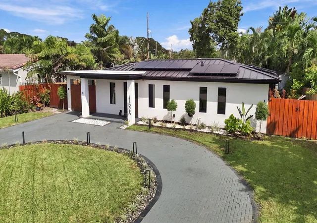 Photo 1 of Single family home for sale at 1525 Ne 27th Street, Wilton Manors, FL 33334 | MLS# B26079570 | Listing updated on 2026-10-10