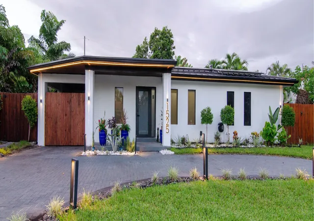 Photo 2 of Single family home for sale at 1525 Ne 27th Street, Wilton Manors, FL 33334 | MLS# B26079570 | Listing updated on 2026-10-10