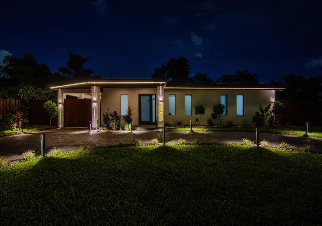 Photo 3 of Single family home for sale at 1525 Ne 27th Street, Wilton Manors, FL 33334 | MLS# B26079570 | Listing updated on 2026-10-10