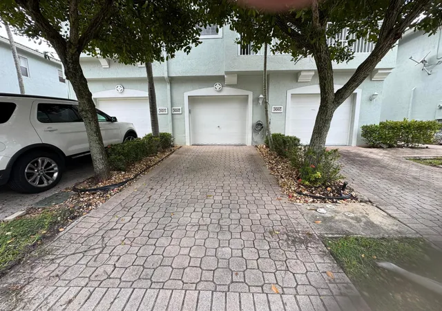 Photo 1 of Townhouse for sale at 3069 Laurel Ridge Cir, Riviera Beach, FL 33404 | MLS# B26079577 | Listing updated on 2026-10-08