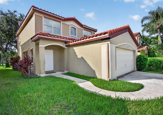 Photo 2 of Single family home for sale at 4258 Nw 1st Drive, Deerfield Beach, FL 33442 | MLS# B26079615 | Listing updated on 2026-10-10