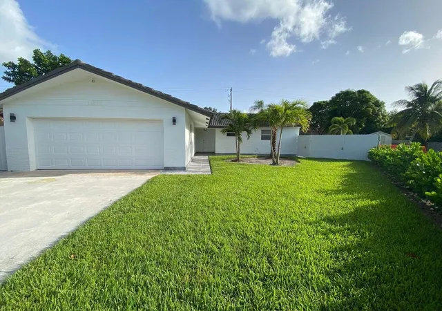 Photo 1 of Single family home for sale at 1831 East Ct, West Palm Beach, FL 33406 | MLS# B26079648 | Listing updated on 2026-10-10
