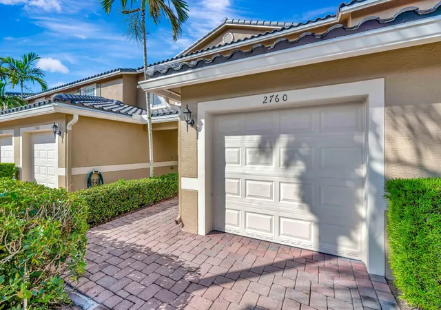 Photo 1 of Townhouse for sale at 2760 SE Birmingham Dr, Stuart, FL 34994 | MLS# B26079733 | Listing updated on 2026-09-24