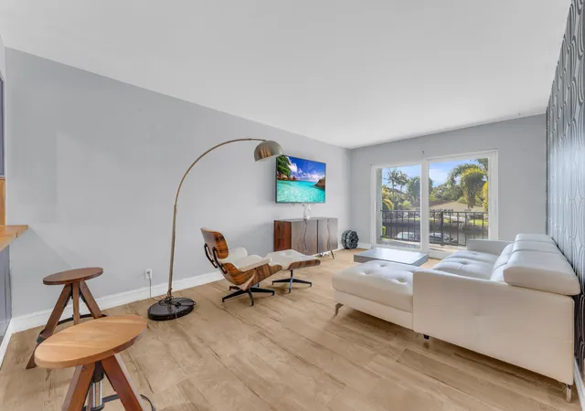 Photo 2 of Condo for sale at 3004 Ne 5th Terrace, Wilton Manors, FL 33334 | MLS# B26079765 | Listing updated on 2026-10-02