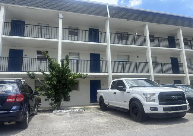 Condo for sale at 5090 SW 64th Avenue #106, Davie, FL 33314 | MLS# B26079807