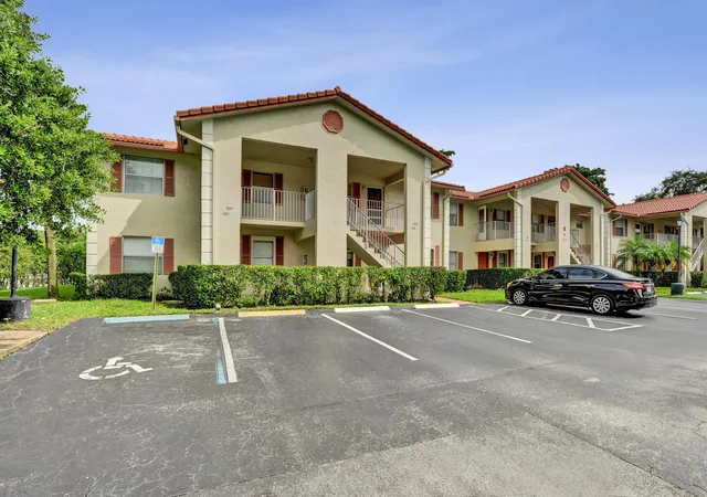 Photo 2 of Condo for sale at 3081 Holiday Springs Blvd #102-6, Margate, FL 33063 | MLS# B26079880 | Listing updated on 2026-10-07
