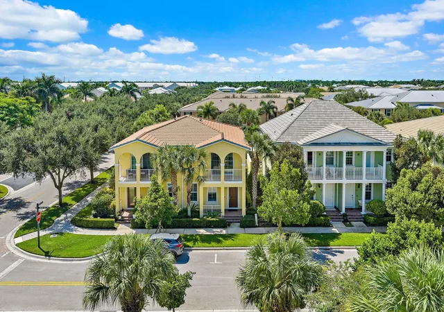Photo 3 of Sale Pending at 1106 Sweet Hl Dr, Jupiter, FL 33458 | MLS# B26079915 | Listing updated on 2026-10-09