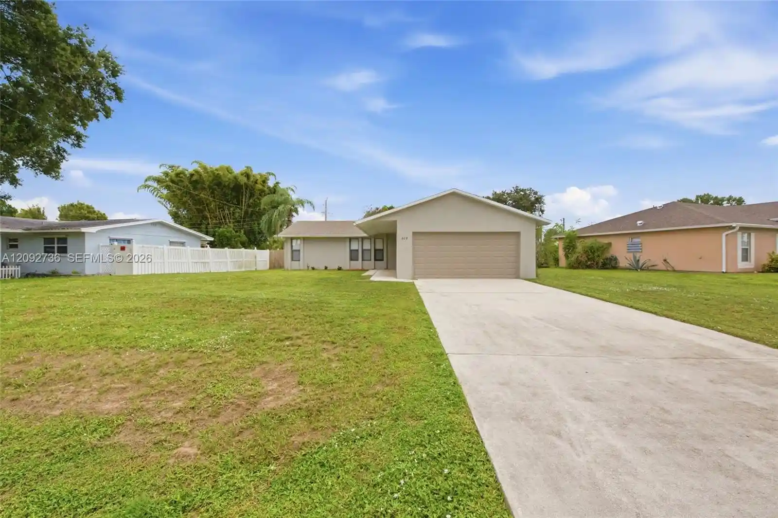 Photo 1 of Single family home for sale at 209 W Arbor Ave, Port Saint Lucie, FL 34952 | MLS# A12092736 | Listing updated on 2026-10-27