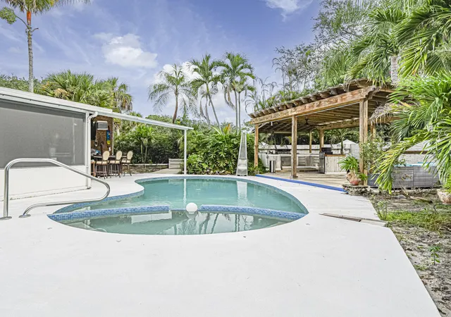 Photo 2 of Single family home for sale at 2075 Sw Augusta Tr, Palm City, FL 34990 | MLS# B26079953 | Listing updated on 2026-10-10