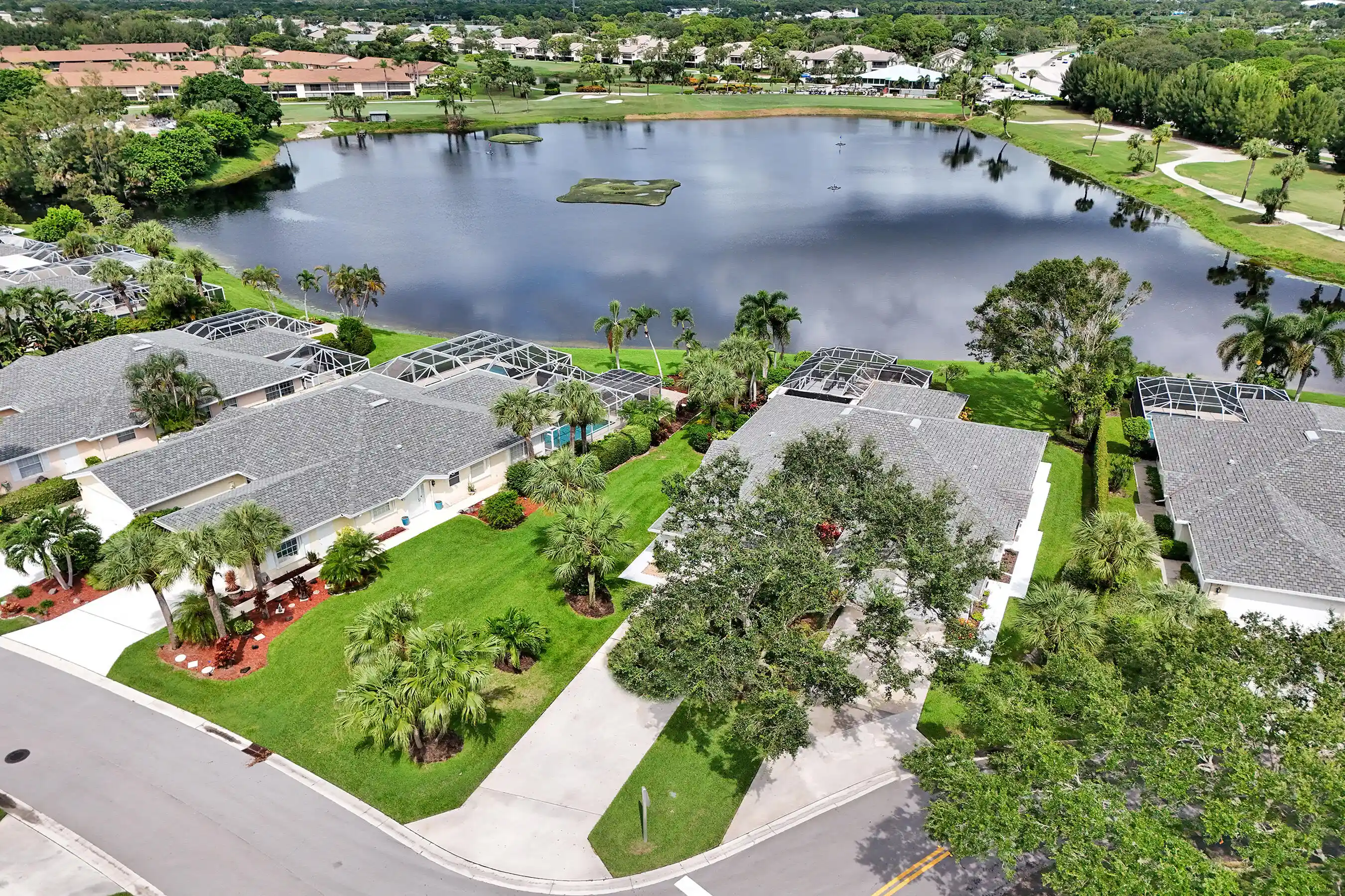 Single family home for sale at 175 Brier Cir, Jupiter, FL 33458 | MLS# B26079957