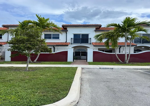 Photo 1 of Townhouse for sale at 3536 Nw 29th Place #3536, Lauderdale Lakes, FL 33311 | MLS# B26079992 | Listing updated on 2026-10-10
