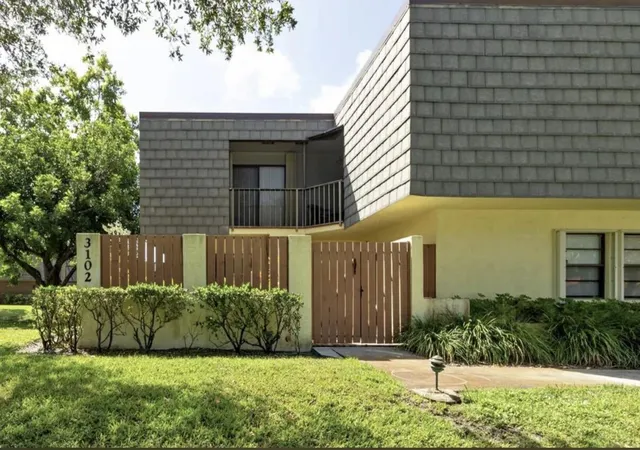 Photo 1 of Townhouse for sale at 3106 Se Brook St, Stuart, FL 34997 | MLS# B26080001 | Listing updated on 2026-09-24