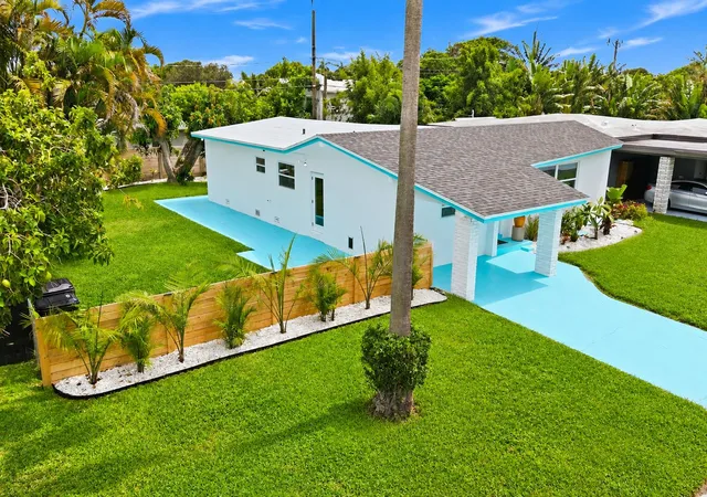Photo 3 of Single family home for sale at 1610 N J Ter, Lake Worth Beach, FL 33460 | MLS# B26080083 | Listing updated on 2026-10-01