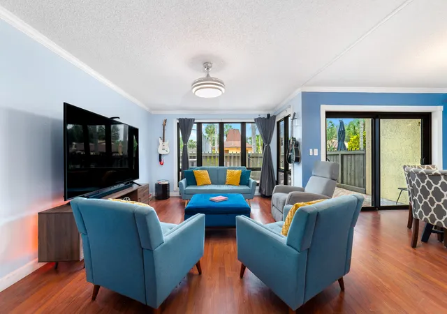 Photo 3 of House for sale at 8847 Cleary Blvd, Plantation, FL 33324 | MLS# B26080100 | Listing updated on 2026-09-29
