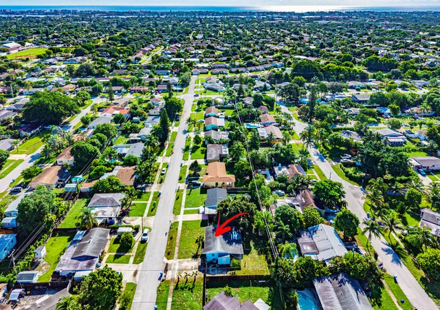 Photo 1 of Single family home for sale at 1446 W Jennings St, Lantana, FL 33462 | MLS# B26080170 | Listing updated on 2026-10-10