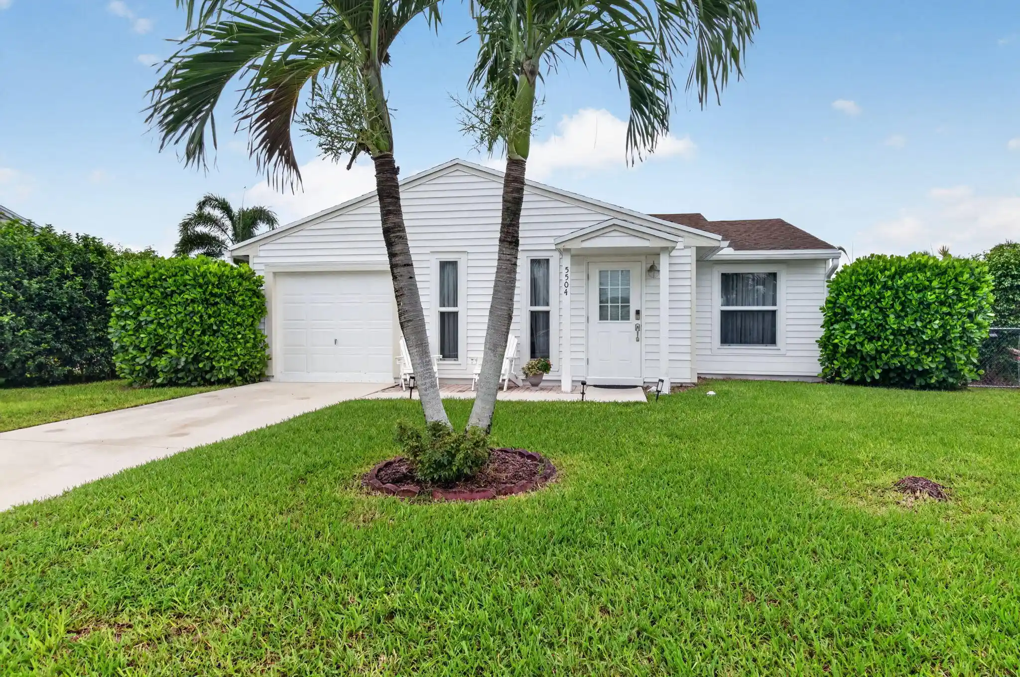 Photo 1 of Single family home for sale at 5504 Courtney Cir, Boynton Beach, FL 33472 | MLS# B26080314 | Listing updated on 2026-10-27