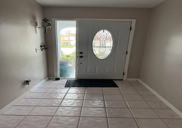 Photo 3 of Single family home for sale at 6020 Se Walkers Cay Ct, Stuart, FL 34997 | MLS# B26080321 | Listing updated on 2026-10-10