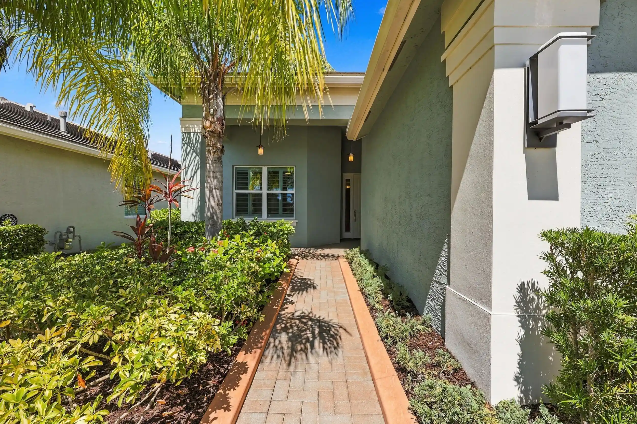Photo 1 of Single family home for sale at 11852 Sw Waterford Isle Way, Port Saint Lucie, FL 34987 | MLS# B26080348 | Listing updated on 2026-10-28