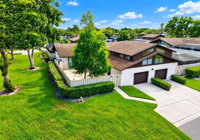 Photo 1 of Townhouse for sale at 9844 Boca Gdns Cir N #A, Boca Raton, FL 33496 | MLS# B26080355 | Listing updated on 2026-10-10