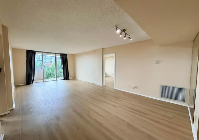 Photo 2 of Condo for sale at 777 S Federal Hwy #RP407, Pompano Beach, FL 33062 | MLS# B26080361 | Listing updated on 2026-10-10