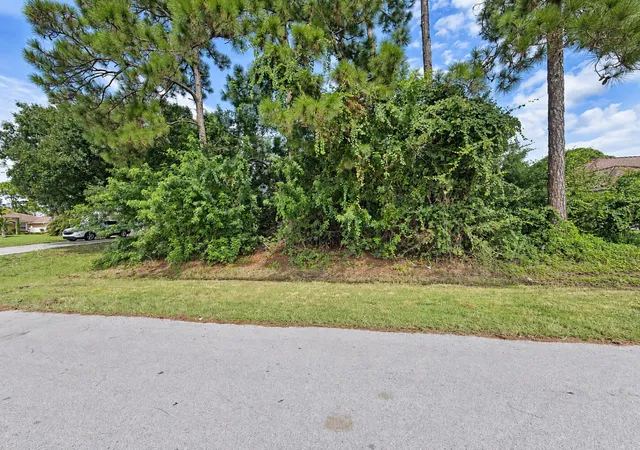 Photo 4 of Land for sale at 1483 SW Malaga Ave, Port Saint Lucie, FL 34953 | MLS# B26080426 | Listing updated on 2026-10-05