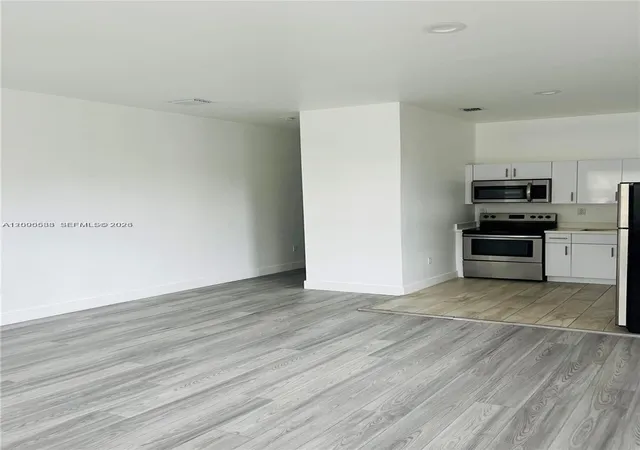 Photo 3 of House for sale at 1329 NE 110th Terrace, Miami, FL 33161 | MLS# A12095533 | Listing updated on 2026-10-30