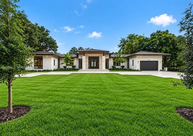 Photo 1 of Mansion for sale at 9999 Sw 87th Court, Miami, FL 33176 | MLS# A12095615 | Listing updated on 2026-10-30