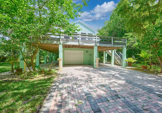 Photo 1 of Single family home for sale at 1398 Sw Palm City Rd, Stuart, FL 34994 | MLS# B26080543 | Listing updated on 2026-09-27