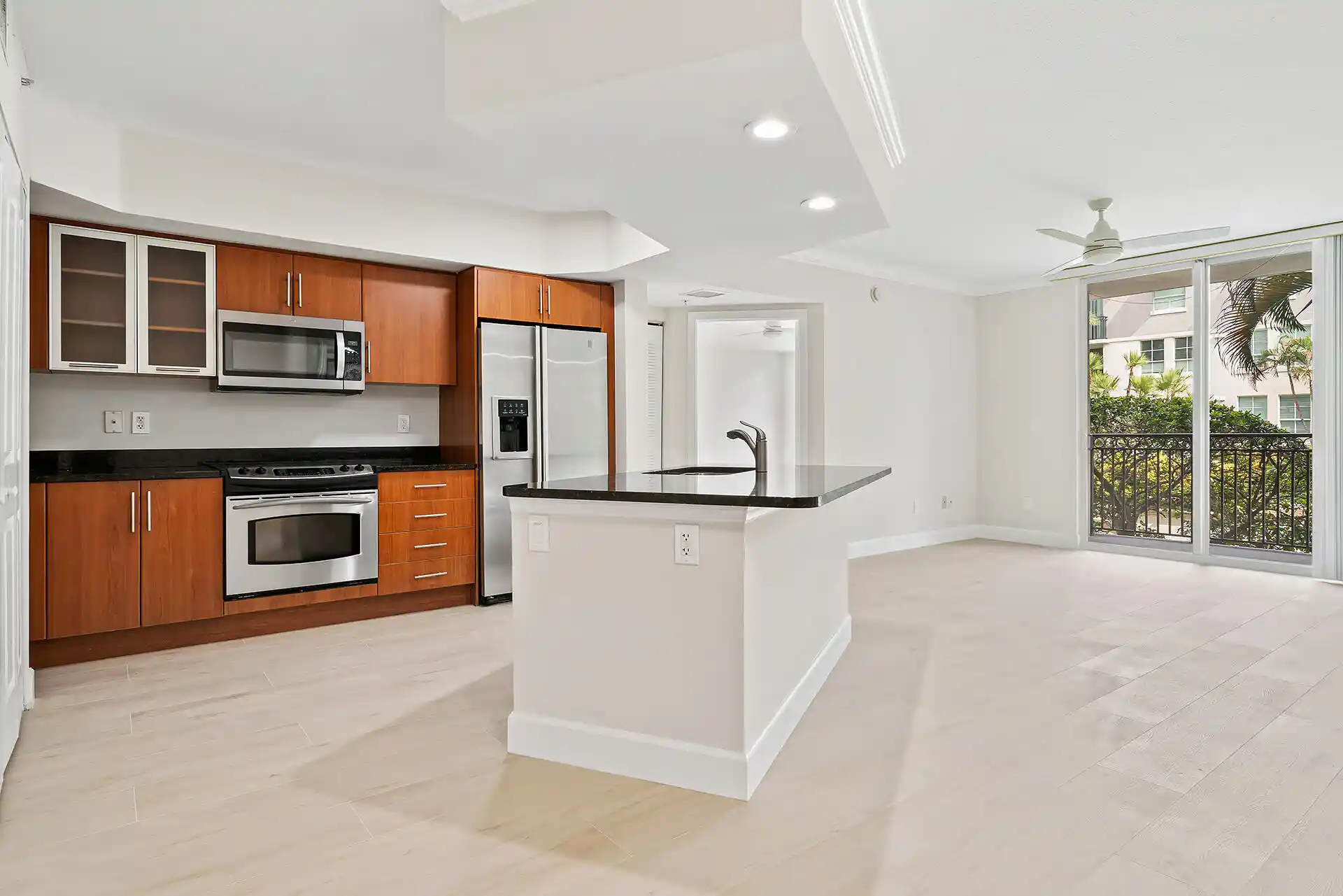 Photo 1 of Condo for sale at 600 S Dixie Hwy #636, West Palm Beach, FL 33401 | MLS# B26080551 | Listing updated on 2026-10-20