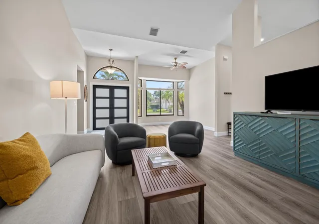 Photo 3 of Single family home for sale at 1991 Lynton Cir, Wellington, FL 33414 | MLS# B26080575 | Listing updated on 2026-10-06