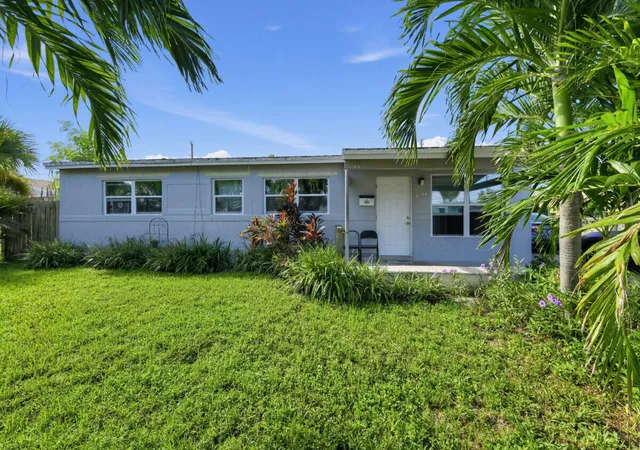Photo 1 of Single family home for sale at 1209 W 26th Court, Riviera Beach, FL 33404 | MLS# B26080626 | Listing updated on 2026-10-06