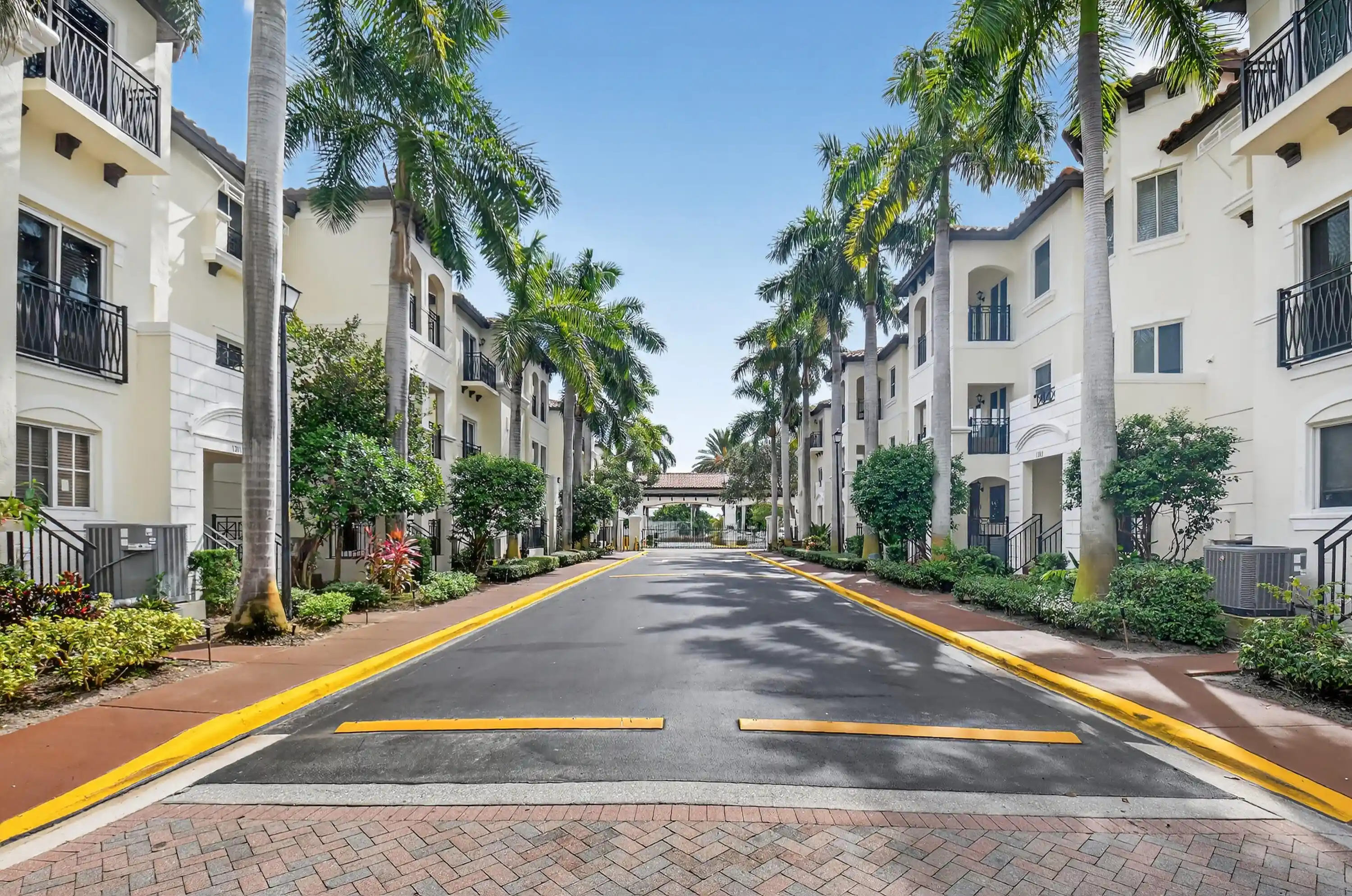 Townhouse for sale at 1203 Coastal Bay Blvd, Boynton Beach, FL 33435 | MLS# B26080651