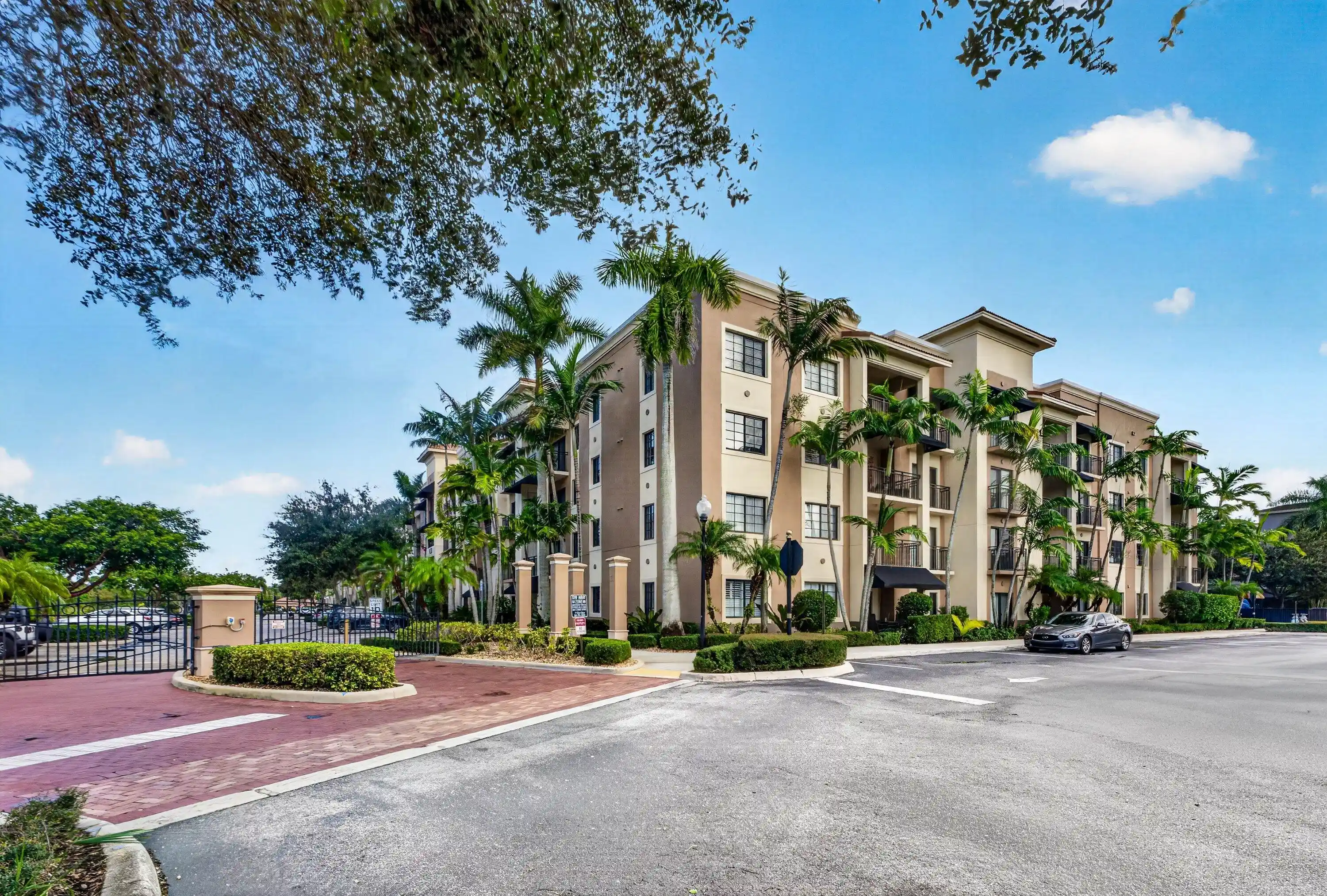 Condo for sale at 4907 Midtown Ln #1316, Palm Beach Gardens, FL 33418 | MLS# B26080695