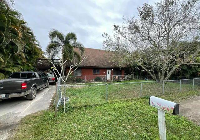 Photo 1 of Land for sale at 6640 Riggers Rd, Lake Worth, FL 33462 | MLS# B26080702 | Listing updated on 2026-09-25