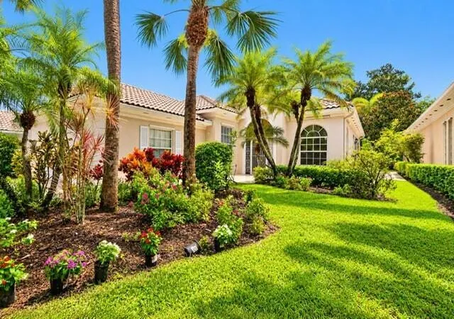 Single family home for sale at 8939 Oldham Way, Palm Beach Gardens, FL 33412 | MLS# B26080892