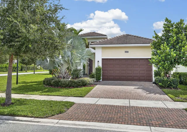 Photo 2 of Single family home for sale at 16065 Key Biscayne Ln, Loxahatchee, FL 33470 | MLS# B26080898 | Listing updated on 2026-09-26