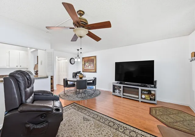Photo 4 of Condo for sale at 551 Durham Cir #T, Deerfield Beach, FL 33442 | MLS# B26080930 | Listing updated on 2026-10-03